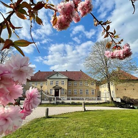 Skjoldenaesholm Slot Jystrup Exterior foto
